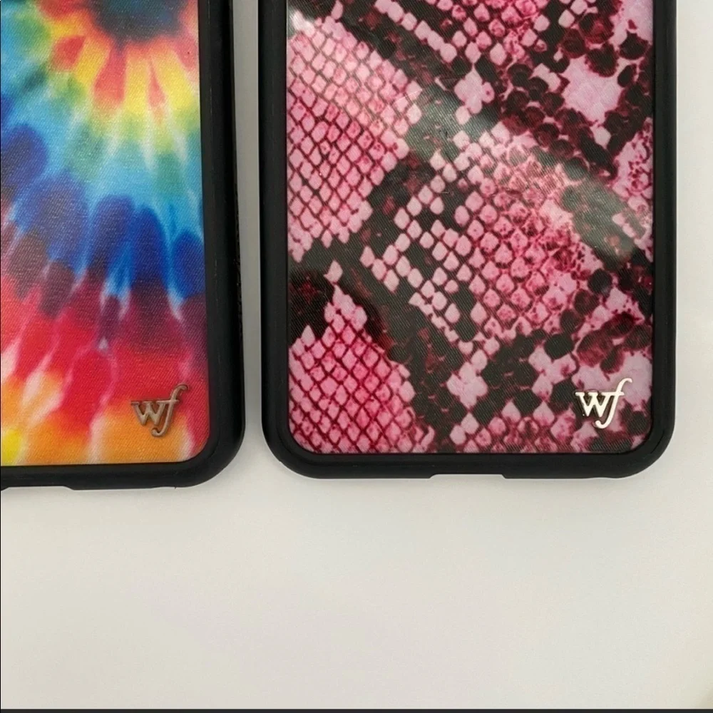 WILDFLOWER Bundle of 2 iPhone Phone Cases